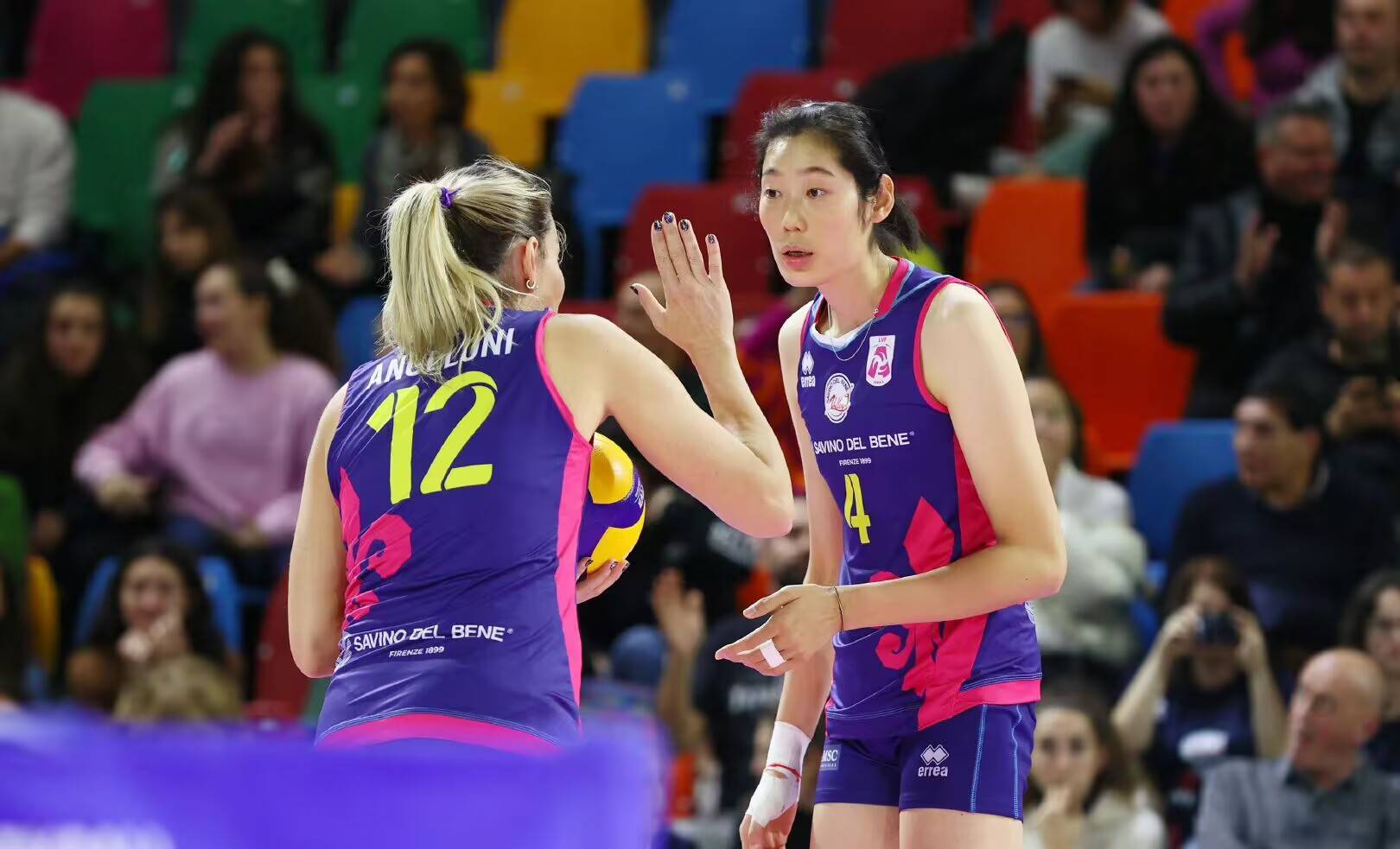 开云体育官网-赛前体能课后，华盛顿奇才复出首秀备战意甲，媒体盛赞，医务组通报恢复(湖人官宣签约23+33悍将加盟)